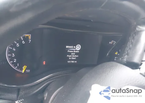 2020 Jeep Grand Cherokee Altitude 4X4 из США, поврежденный, VIN 1C4RJFAG4LC413805